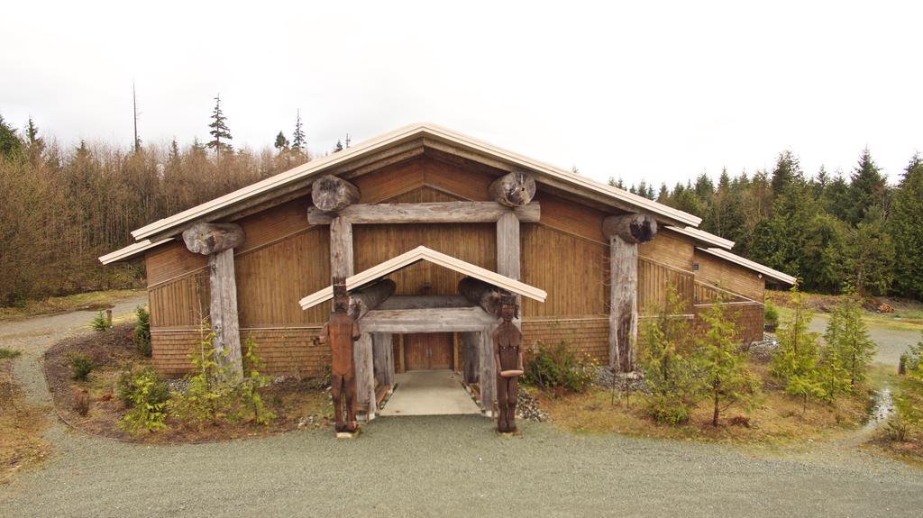 Bamfield Motel Salmon Beach Exterior foto