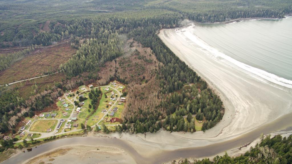 Bamfield Motel Salmon Beach Exterior foto